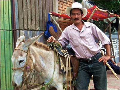 Nicaragua tourism, Nicaragua travel, Living Abroad in Nicaragua, Nicaragua heritage tourism.