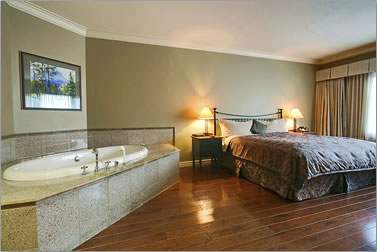 Park Place Inn, Jasper Alberta Restaurants and Accommodations.