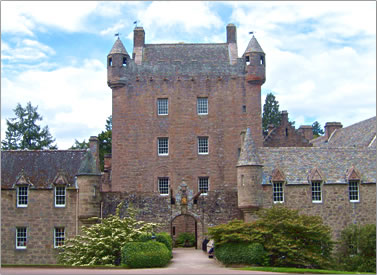 Cawdor Castle, Scottish Highlands, clan history.
