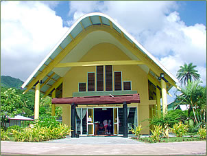 Library projects are a Global Volunteers assignment in the Cook Islands.