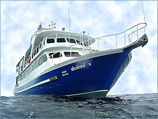 Thailand liveaboard scuba diving boat.